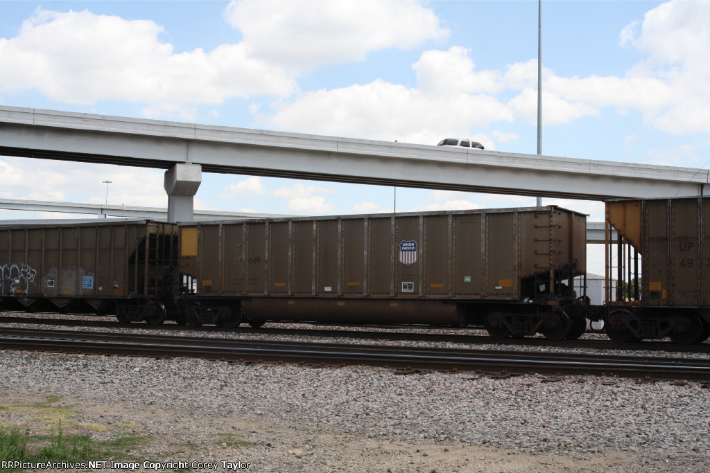 UP 28669
